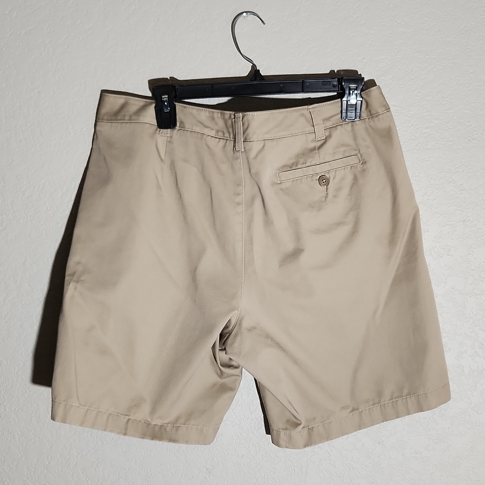 Lands End Shorts Womens Size 12 tan Bermuda - Picture 3 of 8